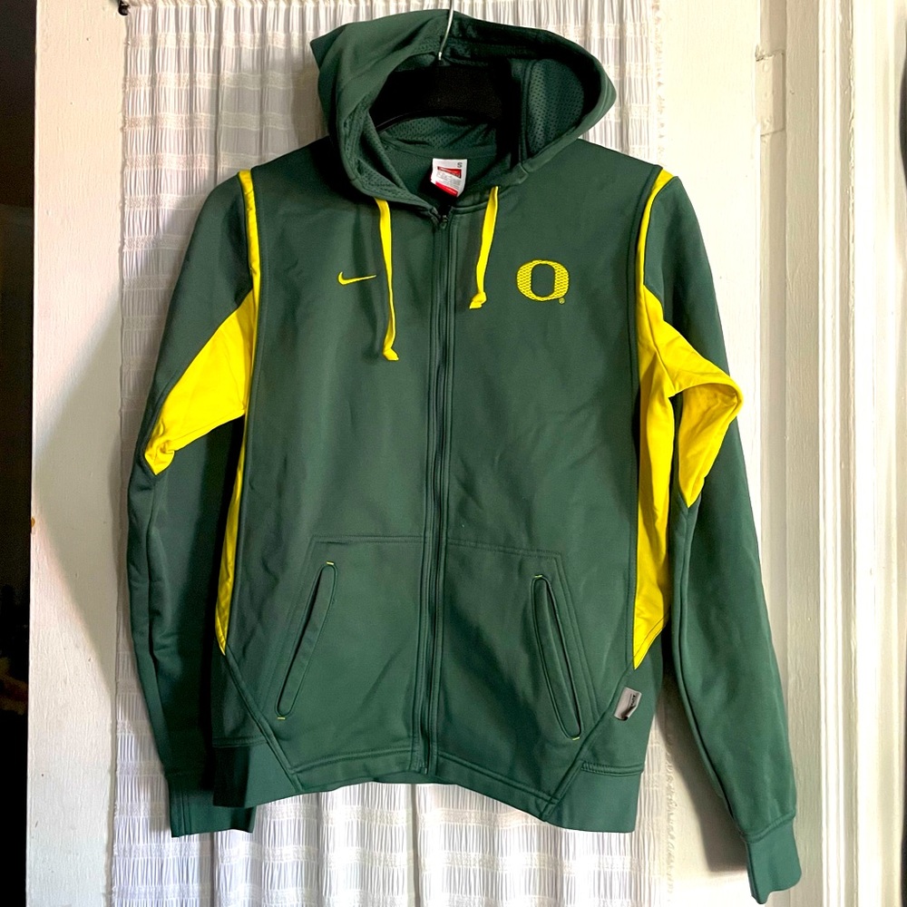 NIKE Oregon Ducks NikeFIT Full-zip Hooded Jacket, small